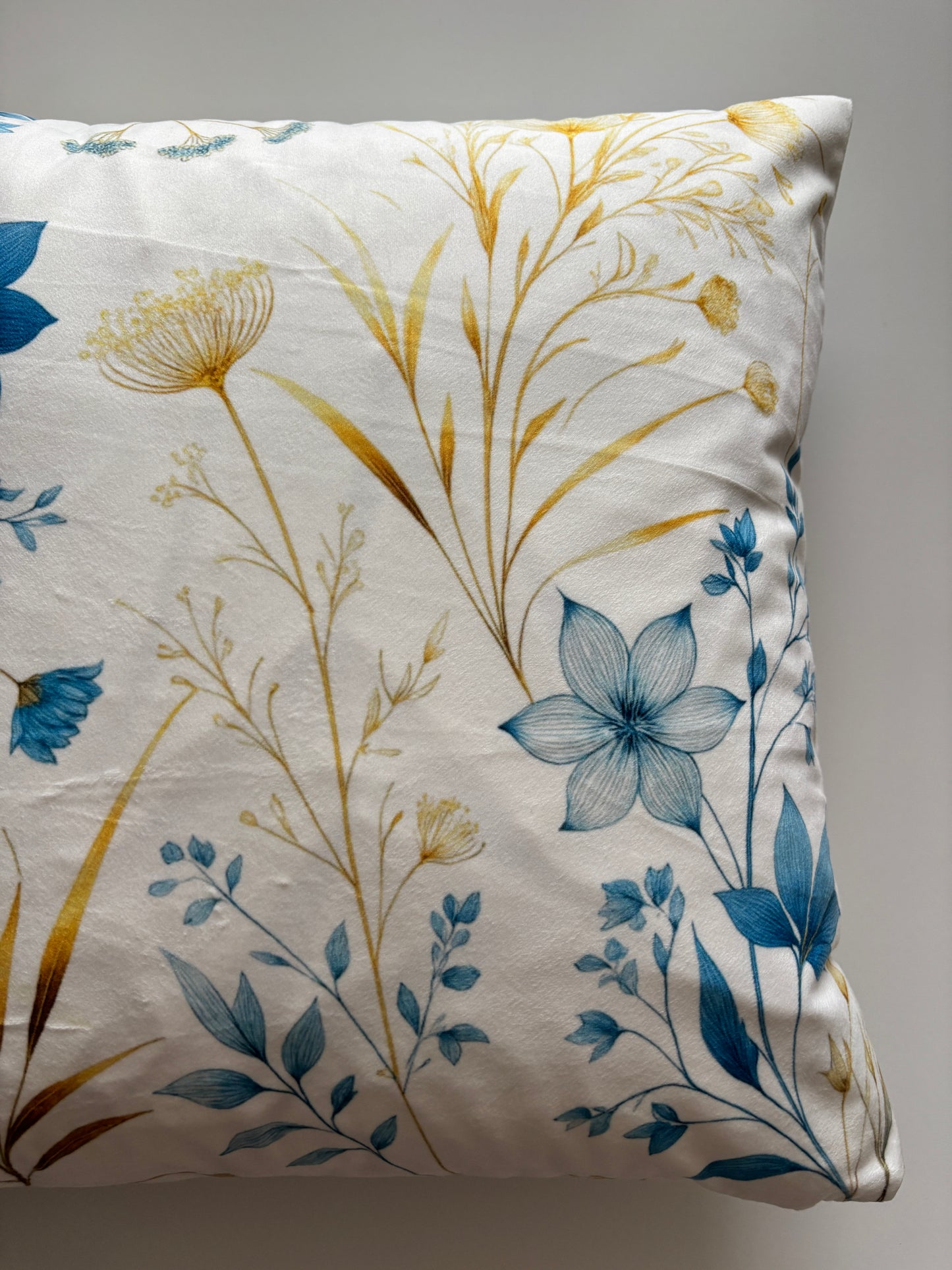 Golden Meadow Floral Cushion Cover – 45x45cm
