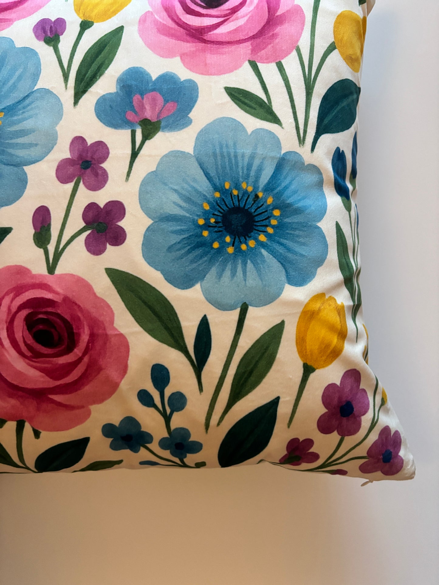 Wildflower Stillness Floral Cushion Cover – 45x45cm
