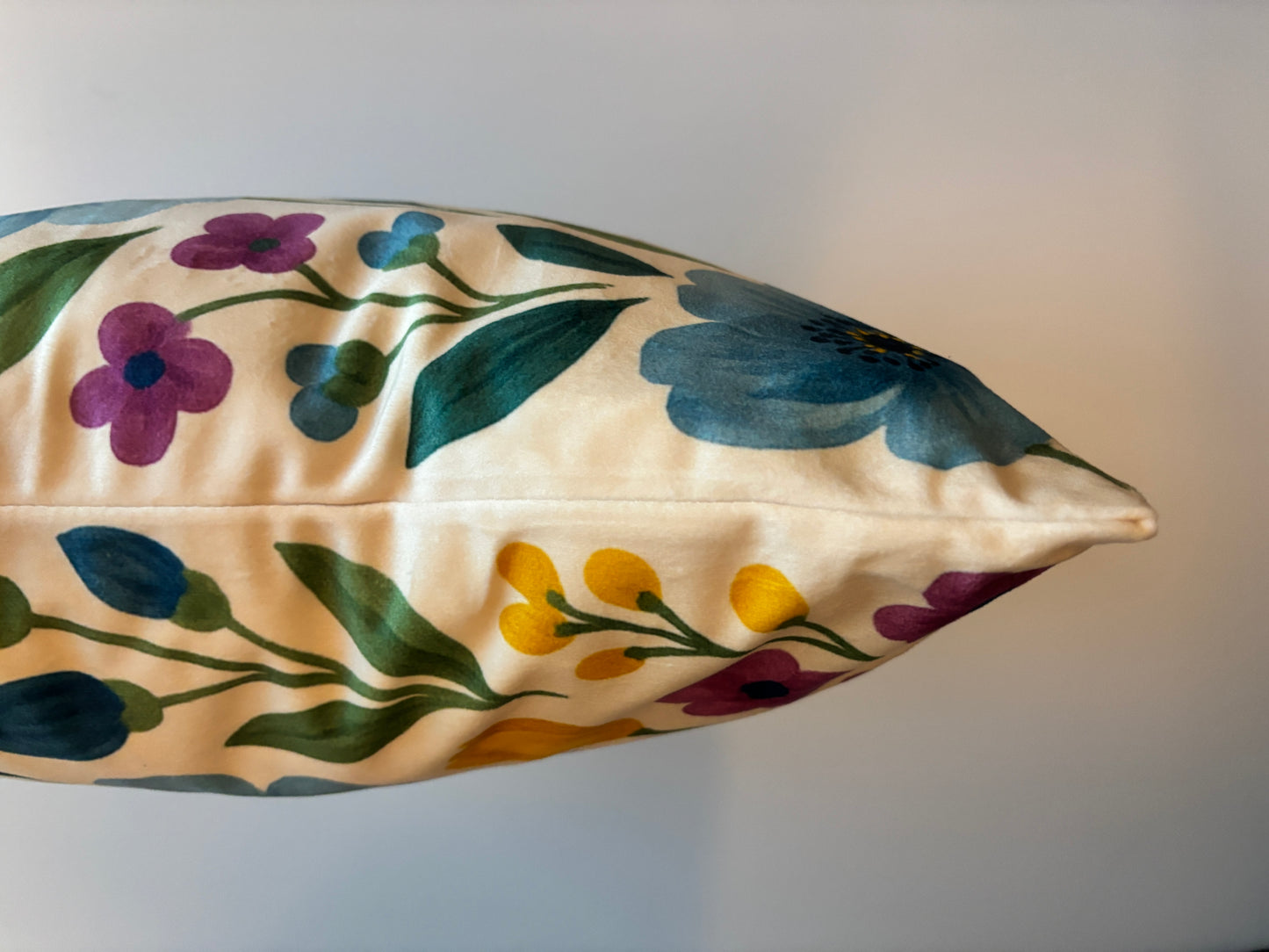 Wildflower Stillness Floral Cushion Cover – 45x45cm