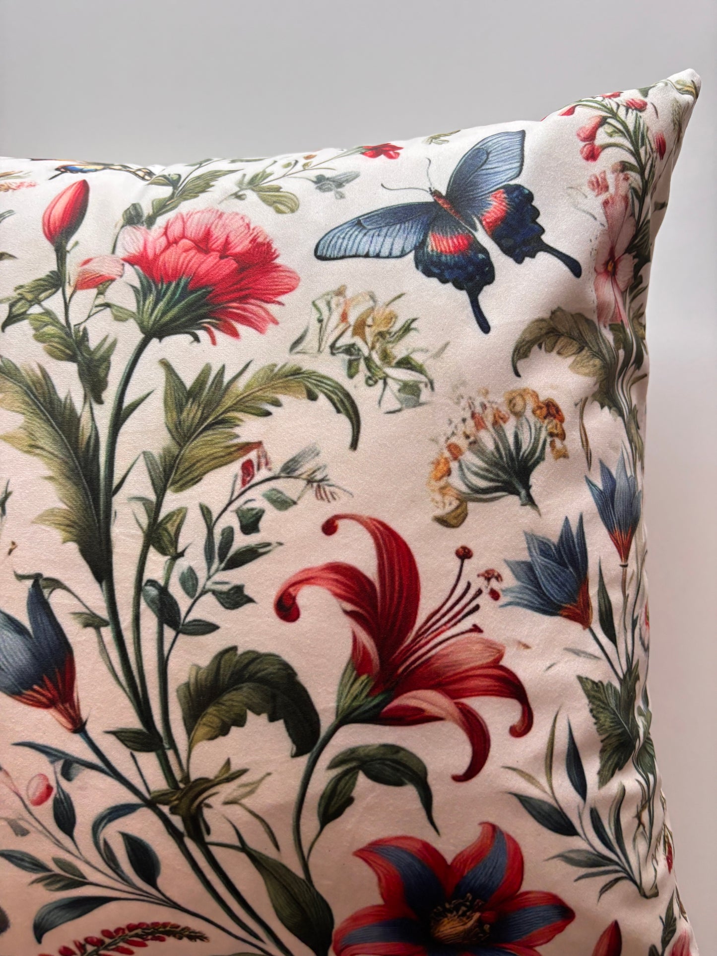 Vintage Butterfly Cushion Cover – 45x45cm
